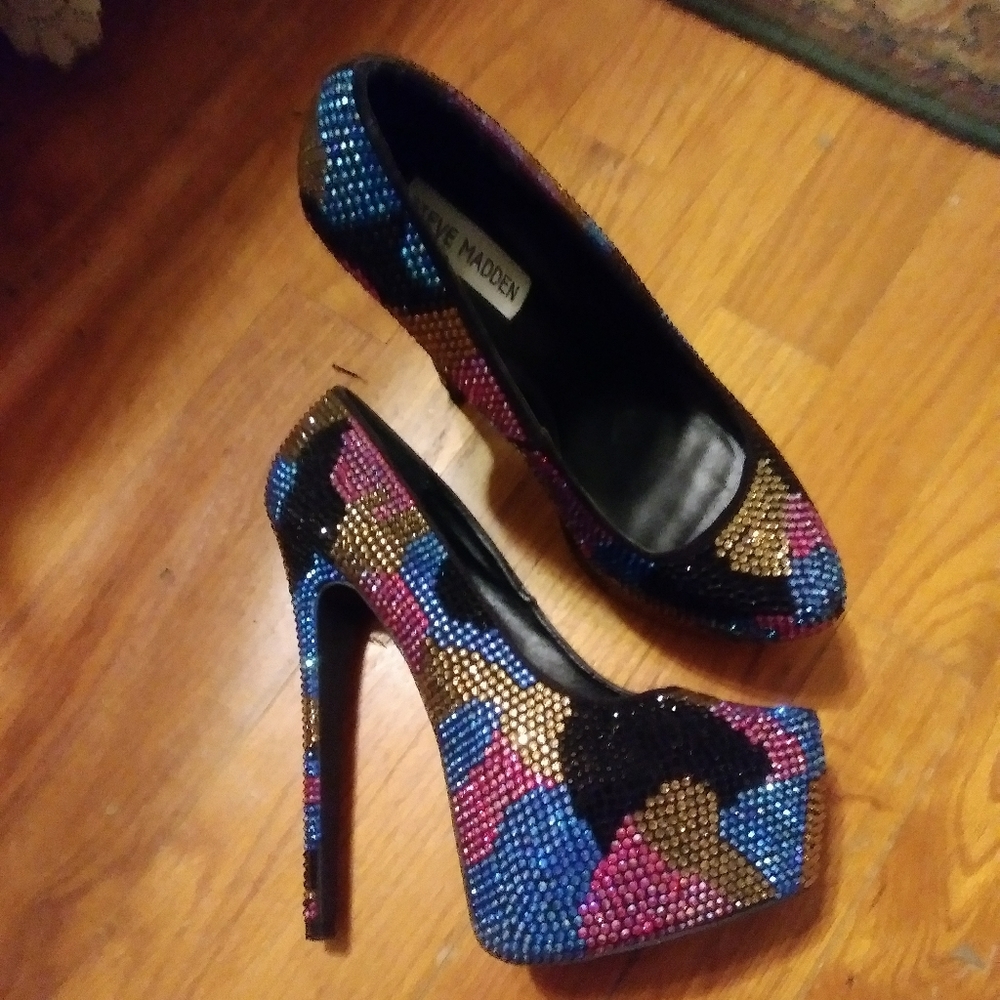 Steve Madden platform heels